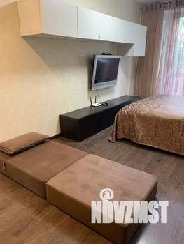 1-к квартира, посуточно, 32м2, 3/5 этаж