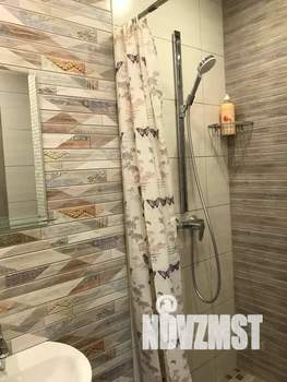 2-к квартира, посуточно, 42м2, 1/4 этаж