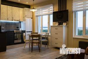 1-к квартира, посуточно, 36м2, 8/16 этаж