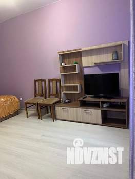 Студия квартира, посуточно, 27м2, 1/9 этаж