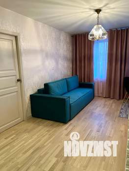 2-к квартира, посуточно, 38м2, 5/5 этаж