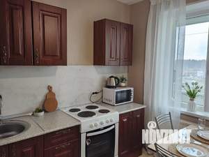 1-к квартира, посуточно, 37м2, 4/10 этаж