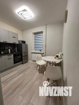 1-к квартира, посуточно, 36м2, 4/9 этаж