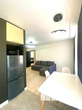 1-к квартира, посуточно, 48м2, 3/5 этаж