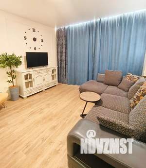 2-к квартира, посуточно, 45м2, 1/5 этаж