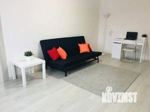 2-к квартира, посуточно, 44м2, 1/1 этаж