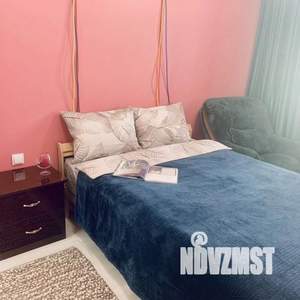 1-к квартира, посуточно, 50м2, 1/1 этаж