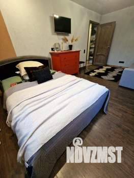 2-к квартира, посуточно, 44м2, 1/1 этаж