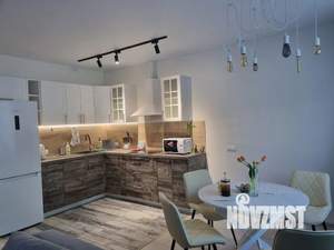 Студия квартира, посуточно, 45м2, 2/4 этаж