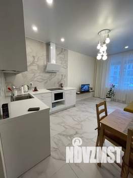 2-к квартира, посуточно, 47м2, 1/4 этаж