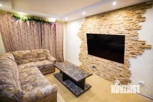 2-к квартира, посуточно, 45м2, 2/5 этаж