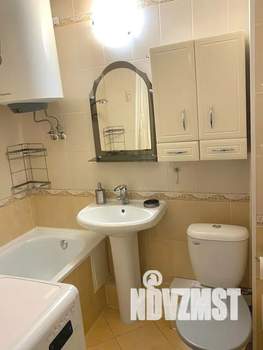 1-к квартира, посуточно, 32м2, 5/9 этаж