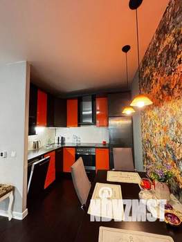 Студия квартира, посуточно, 32м2, 1/3 этаж