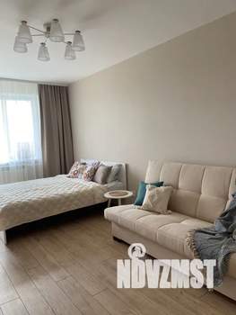 1-к квартира, посуточно, 37м2, 7/10 этаж