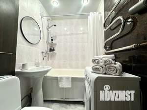 1-к квартира, посуточно, 33м2, 3/5 этаж