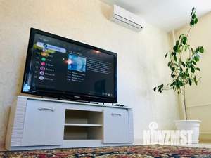 1-к квартира, посуточно, 50м2, 3/5 этаж