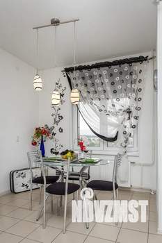 2-к квартира, посуточно, 42м2, 8/13 этаж