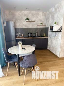 1-к квартира, посуточно, 43м2, 1/1 этаж