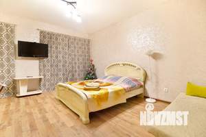 1-к квартира, посуточно, 34м2, 1/1 этаж