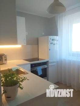 1-к квартира, посуточно, 34м2, 7/9 этаж