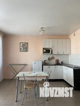 1-к квартира, посуточно, 42м2, 11/21 этаж