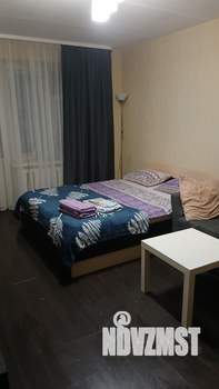 1-к квартира, посуточно, 44м2, 1/5 этаж