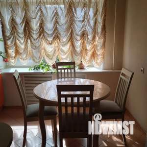 2-к квартира, посуточно, 50м2, 3/4 этаж