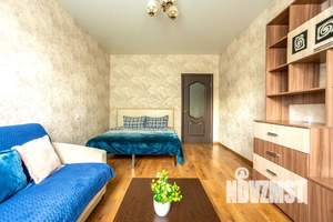 1-к квартира, посуточно, 36м2, 3/9 этаж