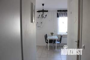 2-к квартира, посуточно, 42м2, 1/5 этаж