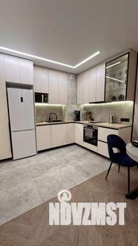 2-к квартира, посуточно, 45м2, 1/1 этаж