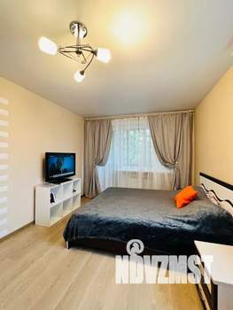 1-к квартира, посуточно, 32м2, 4/5 этаж