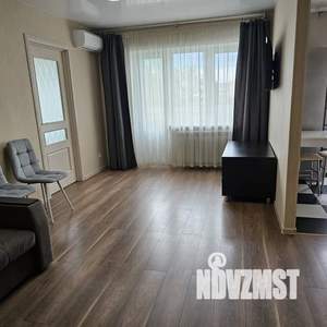 2-к квартира, посуточно, 48м2, 3/5 этаж
