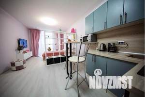 1-к квартира, посуточно, 32м2, 4/18 этаж