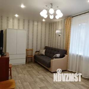 2-к квартира, посуточно, 41м2, 5/5 этаж