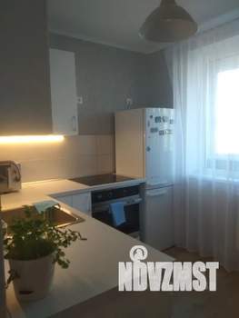 1-к квартира, посуточно, 34м2, 7/9 этаж