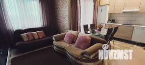 Студия квартира, посуточно, 50м2, 12/21 этаж