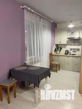 Студия квартира, посуточно, 27м2, 1/9 этаж