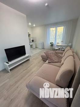 1-к квартира, посуточно, 39м2, 2/17 этаж