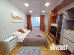 1-к квартира, посуточно, 35м2, 4/9 этаж