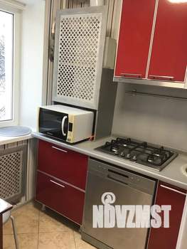2-к квартира, посуточно, 42м2, 2/6 этаж