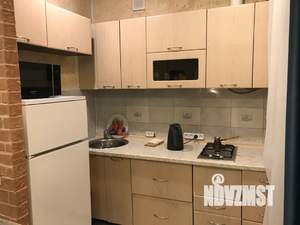 1-к квартира, посуточно, 32м2, 4/5 этаж