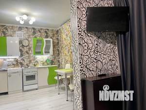 Студия квартира, посуточно, 29м2, 1/18 этаж