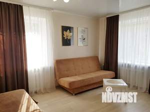 Студия квартира, посуточно, 33м2, 2/5 этаж