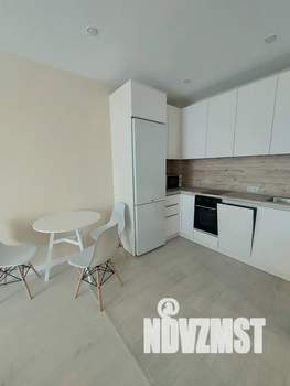 2-к квартира, посуточно, 42м2, 14/25 этаж