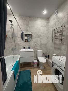 Студия квартира, посуточно, 34м2, 9/9 этаж