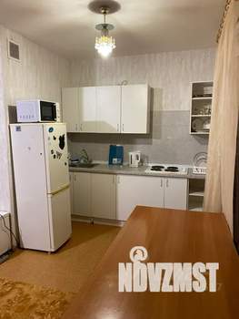 Студия квартира, посуточно, 34м2, 2/12 этаж