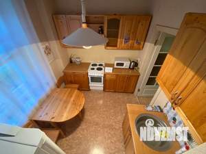 1-к квартира, посуточно, 37м2, 2/2 этаж