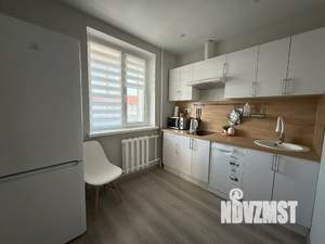 1-к квартира, посуточно, 33м2, 9/9 этаж