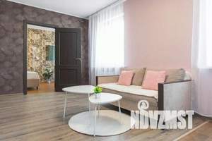 2-к квартира, посуточно, 39м2, 4/25 этаж
