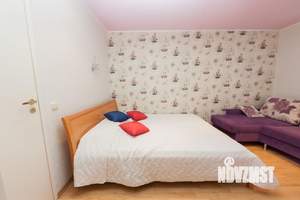 2-к квартира, посуточно, 45м2, 1/1 этаж